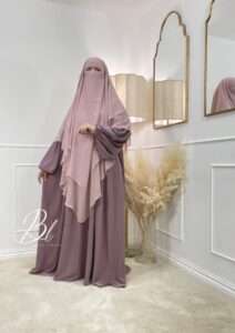 amira-abaya-puff-sleeves