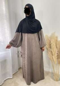 Salya Corduroy Abaya